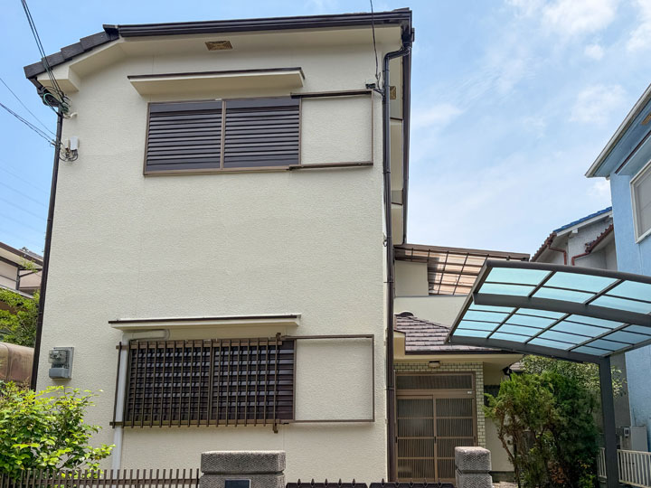 高槻市安岡寺町　Ｓ様邸 花咲-極- のニュートラルホワイトで外壁塗替え完了しました