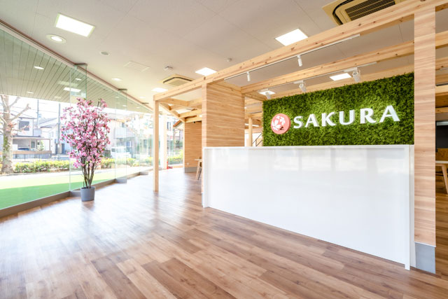 さくらペイント枚方店「枚方・くずはプラザ」店内